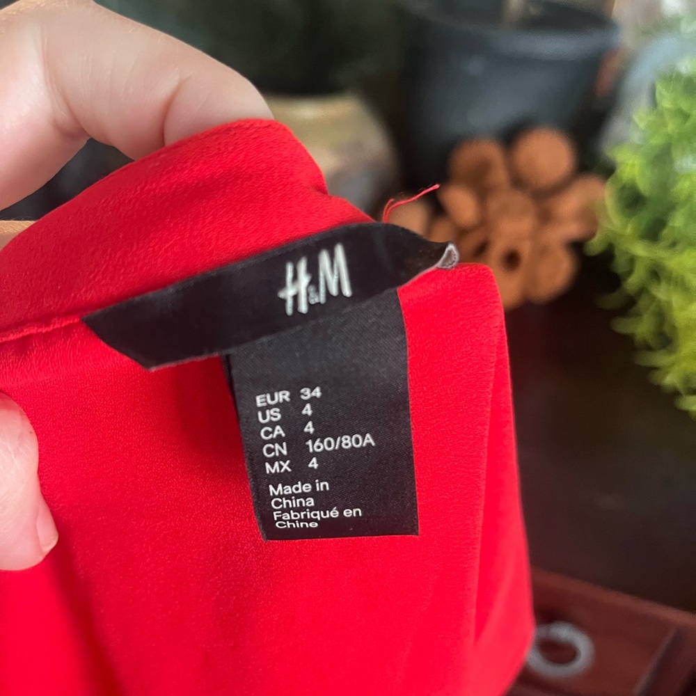 H&M Bold Red Flowy Tunic Top - Picture 5 of 5